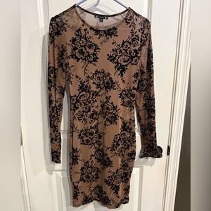 🤎🖤 Brown Mesh Midi Dress with Black Velvet Floral Details 🖤🤎